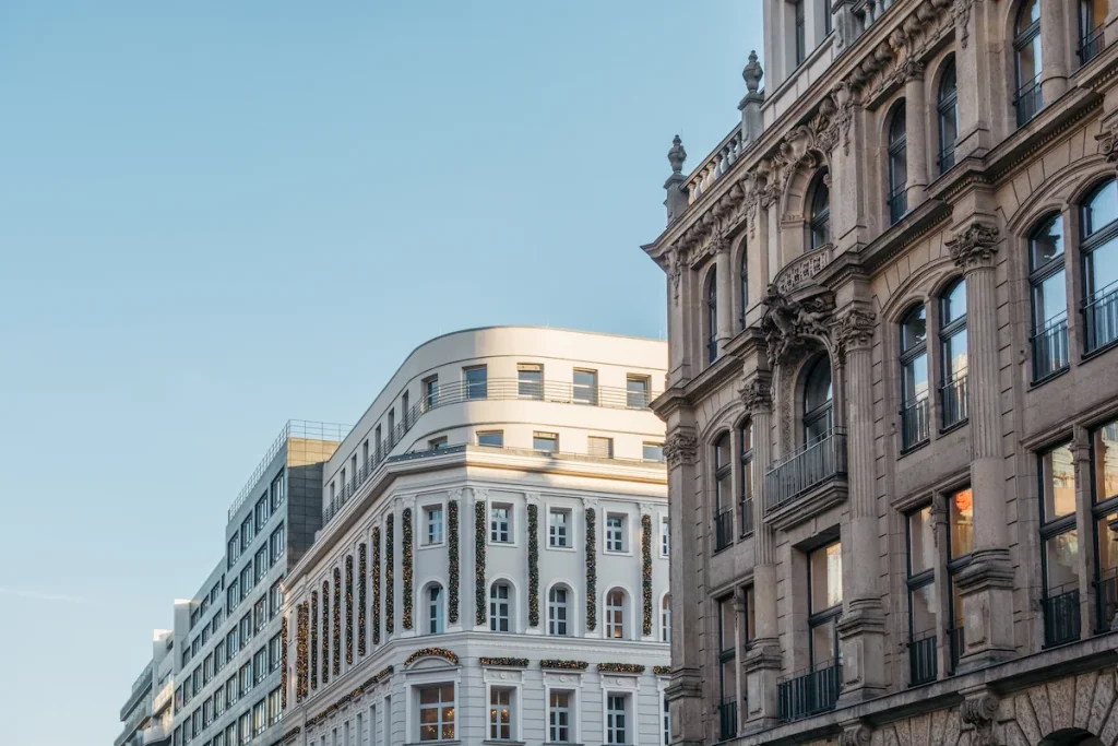 some-luxury-shopping-malls-in-berlin-2025-10-06-15-46-01-utc